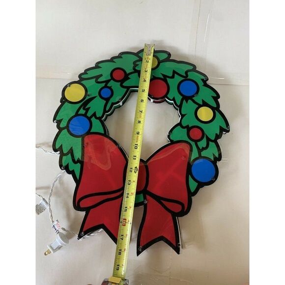 VTG 18" 35 Light Wreath Window Wall Sculpture - Picture 6 of 8